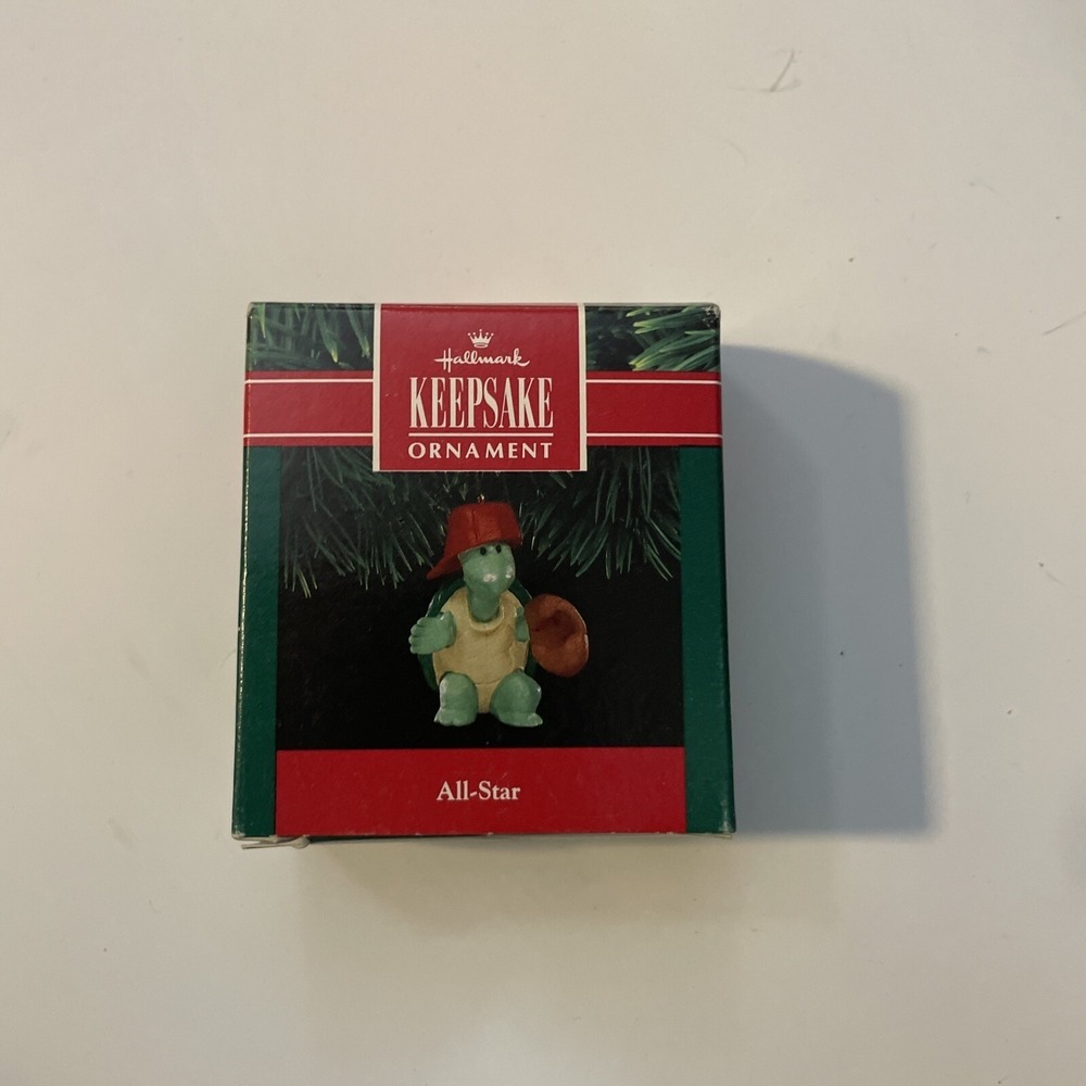 Hallmark 1991‎ All-Star Turtle Baseball Catcher Christmas Ornament